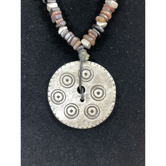 Chico’s Stone Beaded Medallion Necklace Brown Tan Silver - Picture 5 of 8